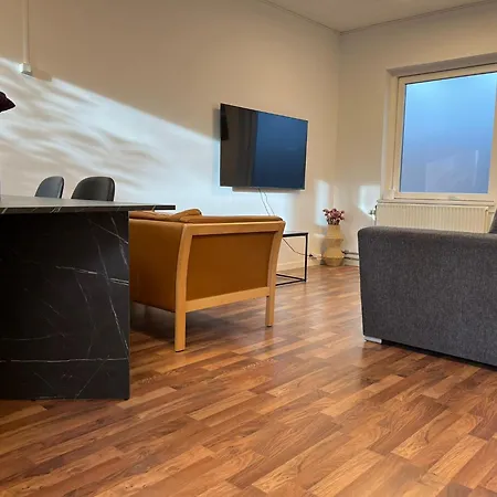 Comfortable In Apartment *